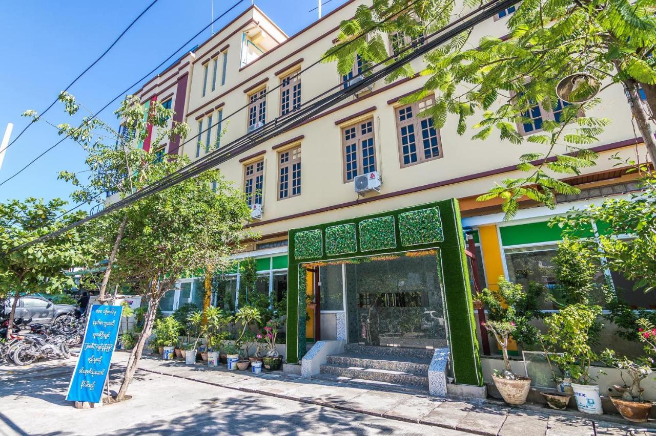 Maykha Hotel Mandalay Bagian luar foto